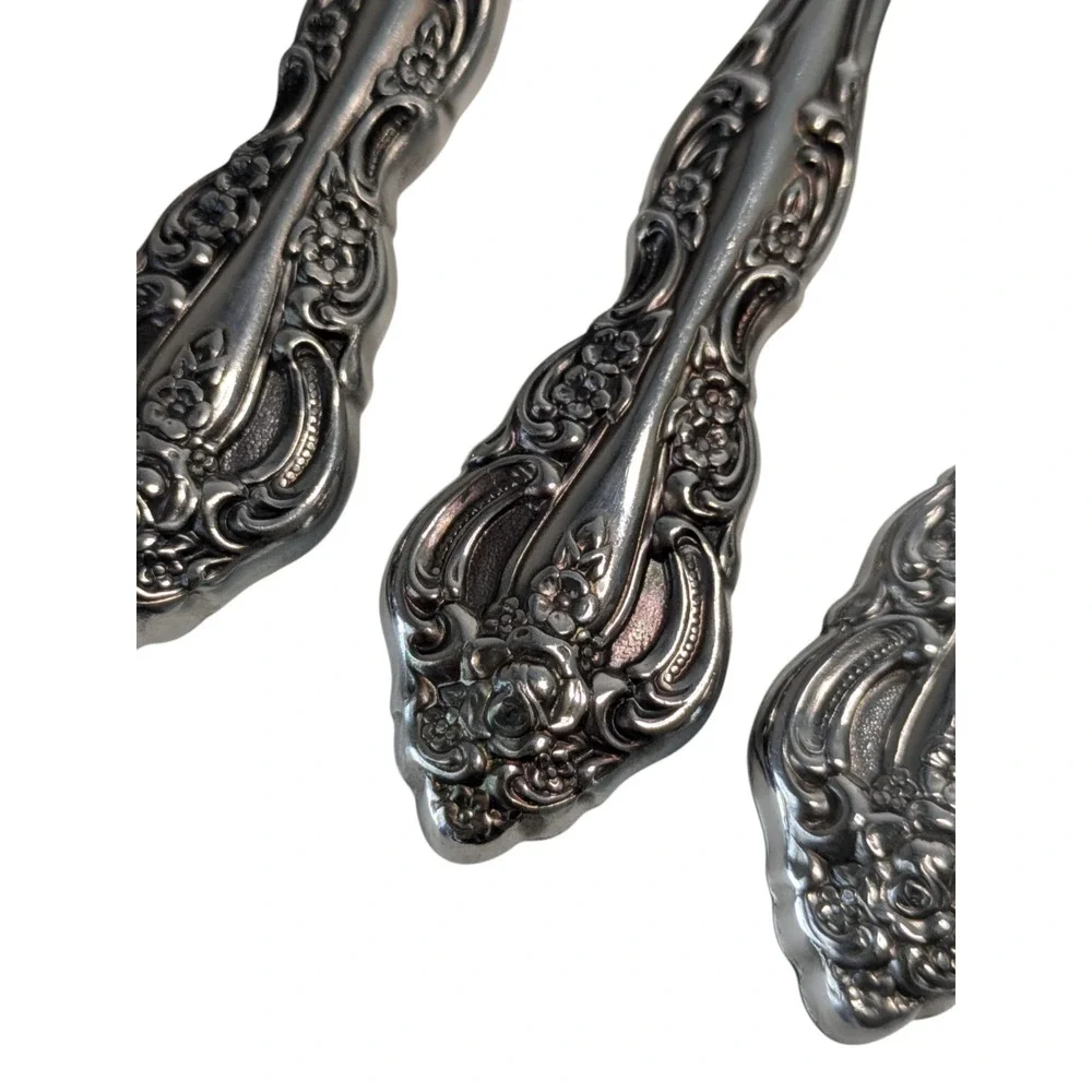 Oneida Michelangelo Cube Stainless Set of 5 Dinner Knives Ornate 9